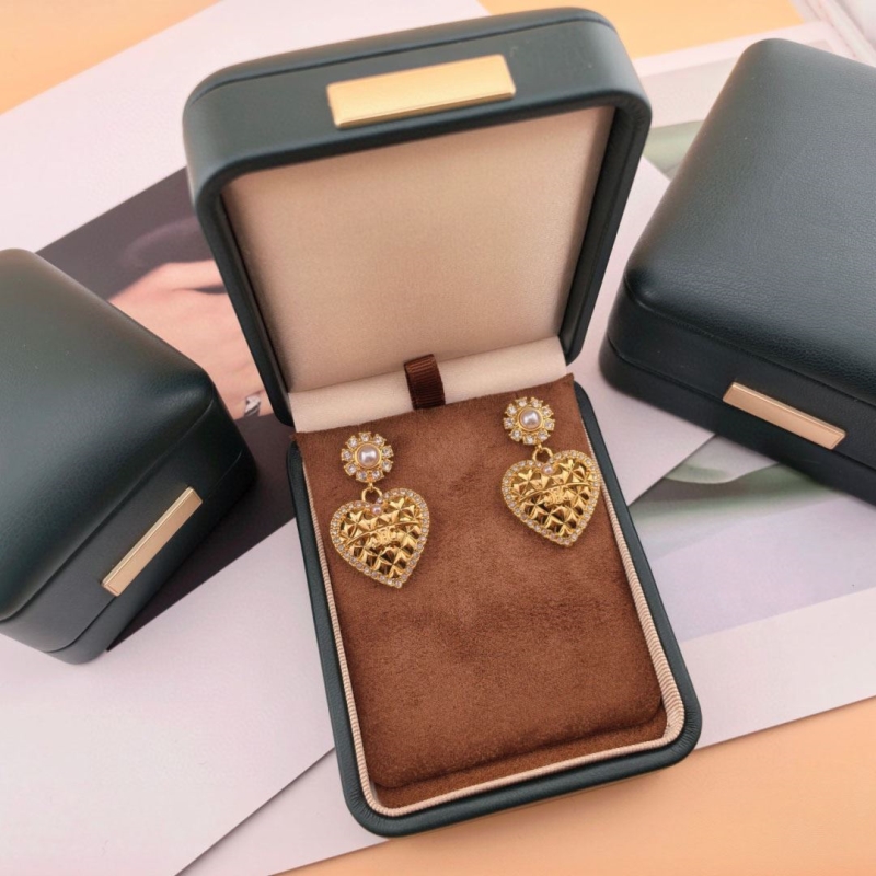 Ce1i*e earrings